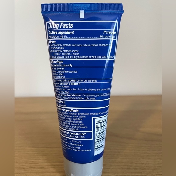 CeraVe Healing Ointment - Picture 2 of 2